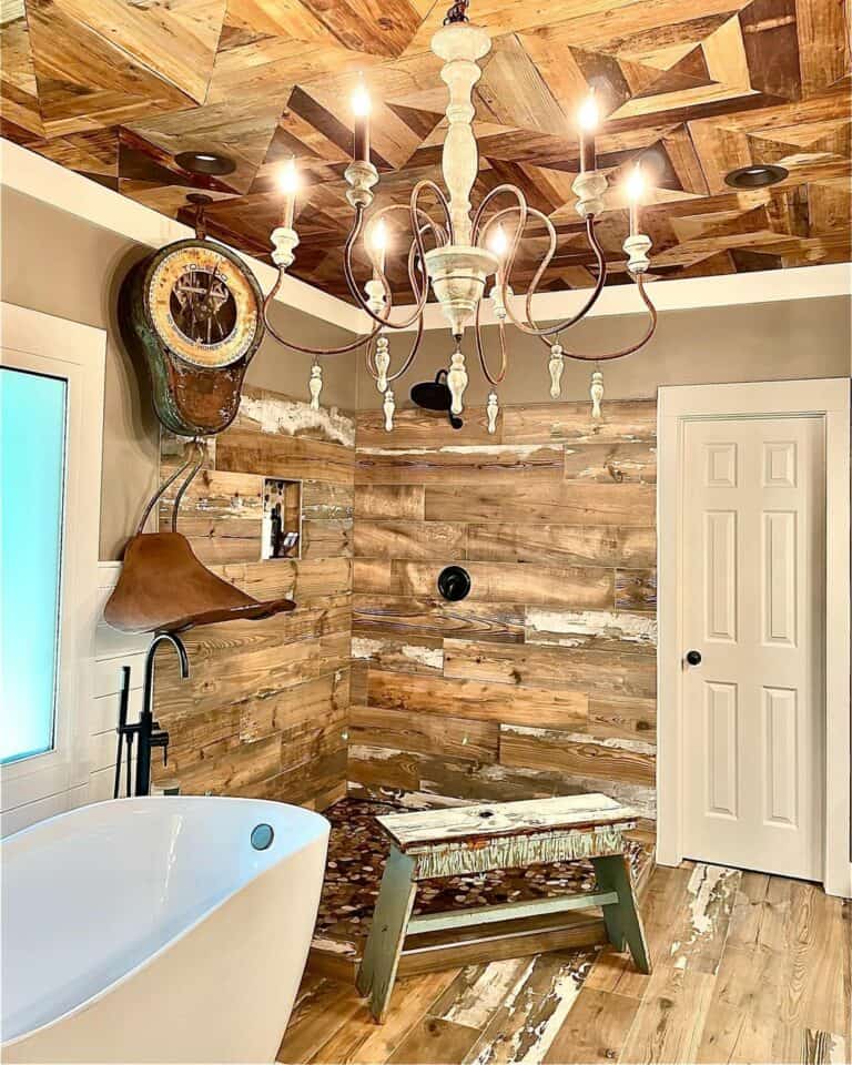 Cozy Cabin Bathroom Wuth Rustic Wood Walls and Ceilings