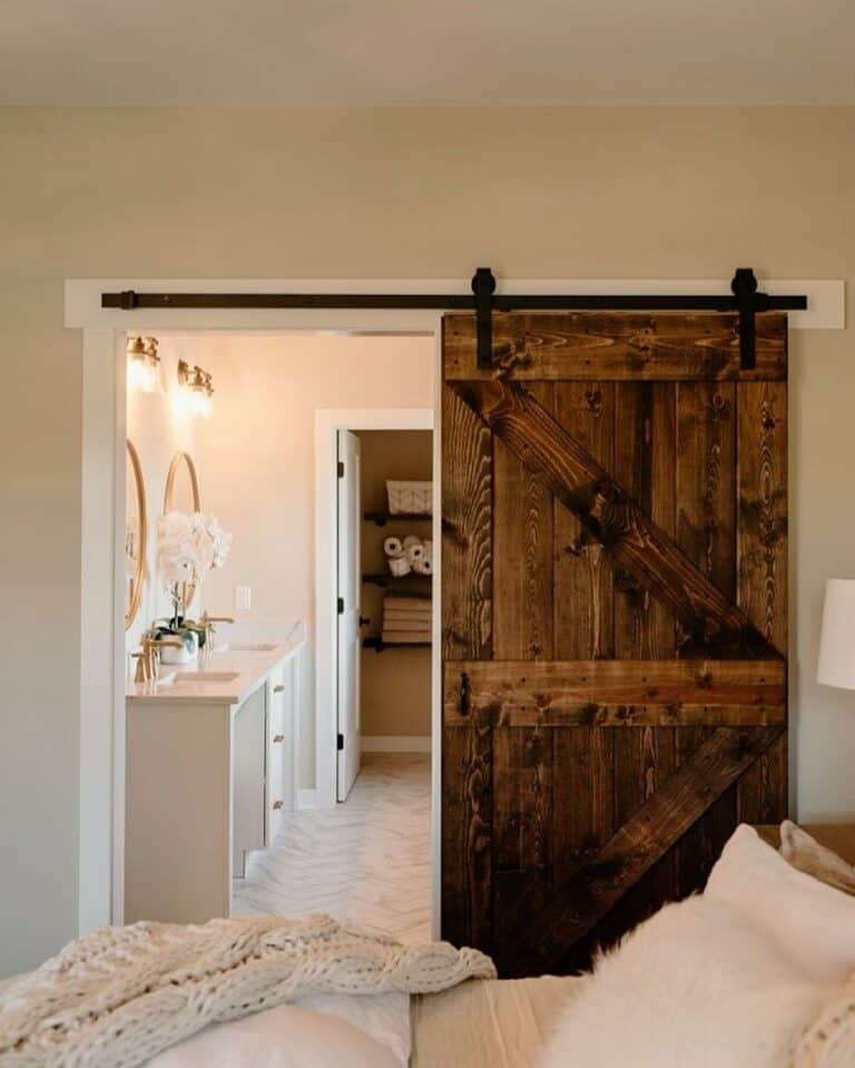Ensuite Bath With Dark Stained Wood Barn Door