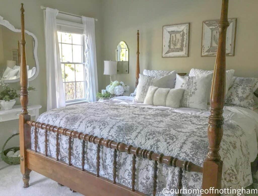 French-country Bedroom With Dainty Details