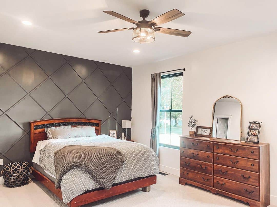 24 Geometric Accent Wall Designs That Make a Big Statement