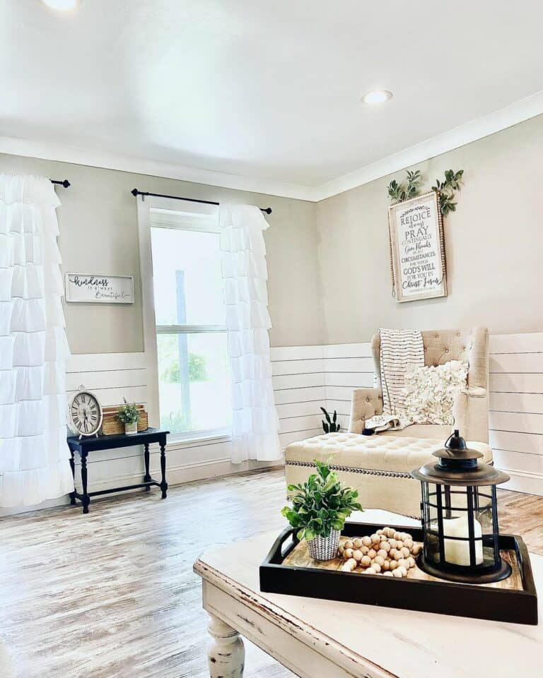 Horizontal Shiplap Wainscoting in Living Room