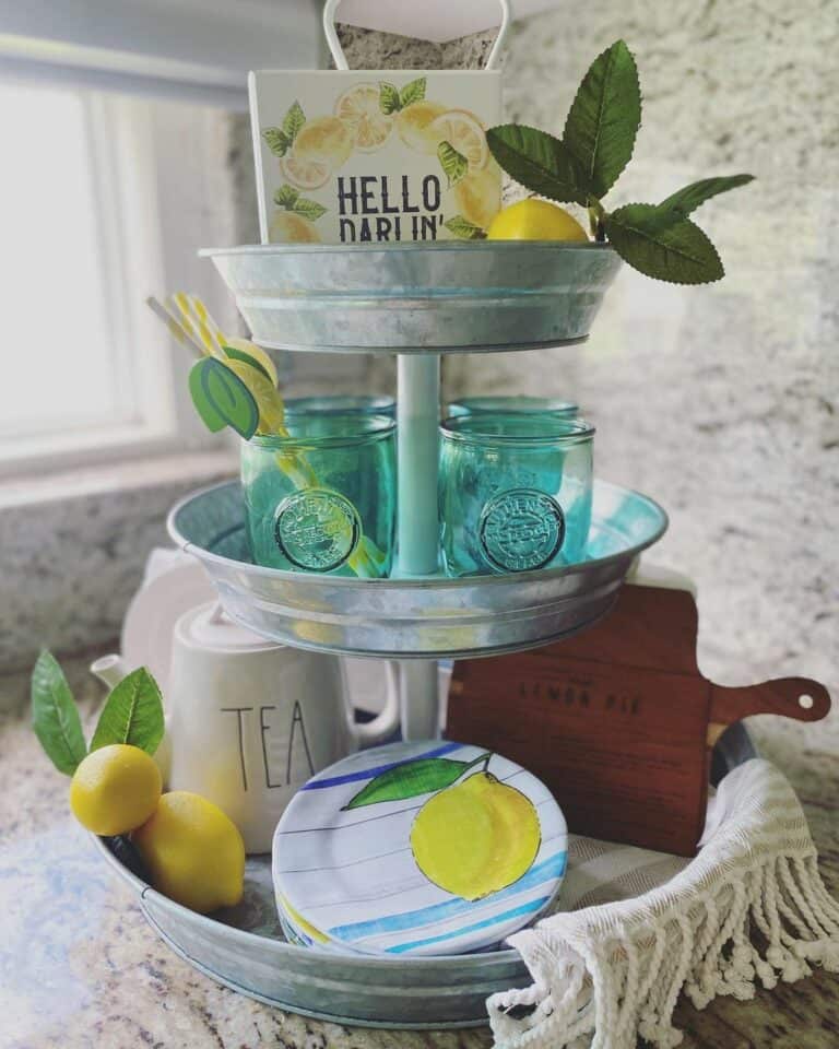 Lemon Décor for a Summer Display