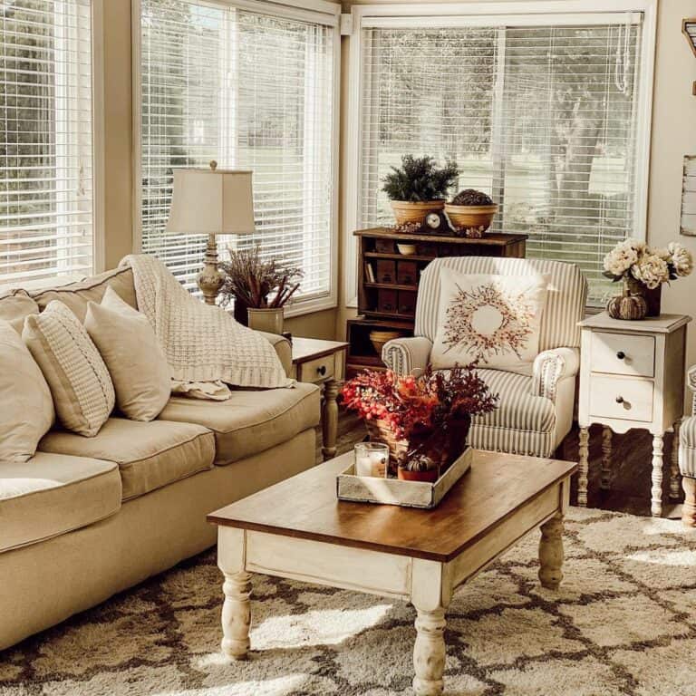 Neutral Living Room With Two-toned White Coffee Table