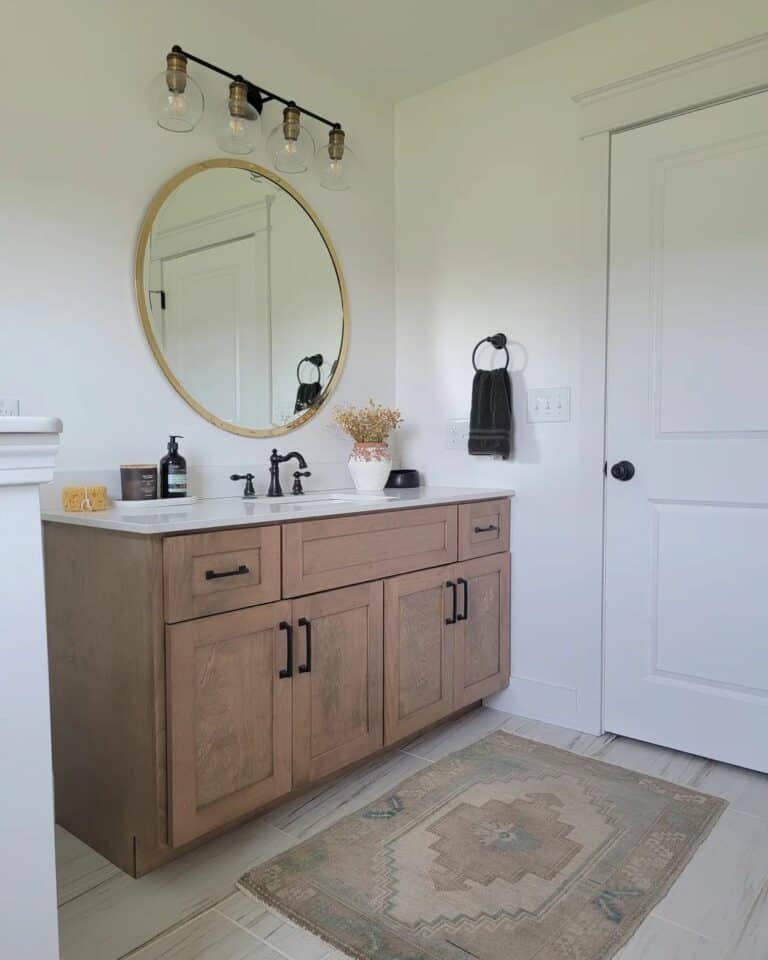 Powerful Accessories for a Farmhouse Bathroom