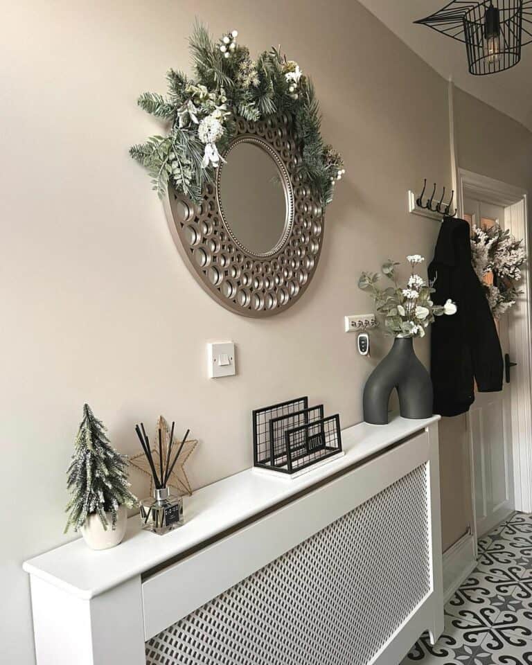 Thin Console Table Displays Décor