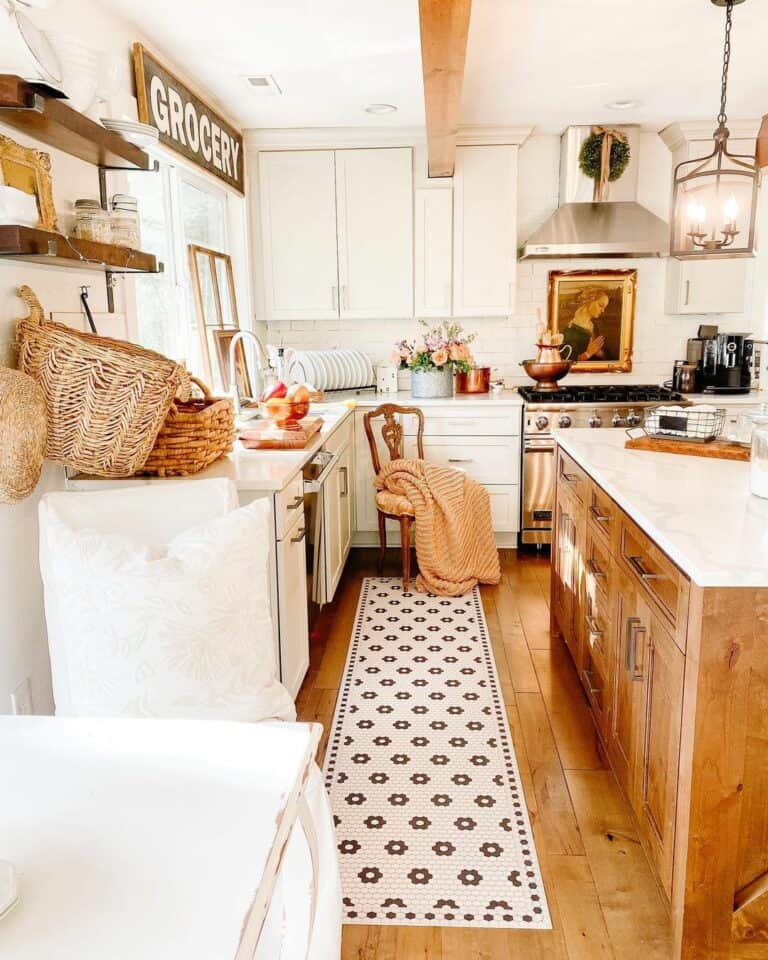 Treasures Fill a Farmhouse Kitchen