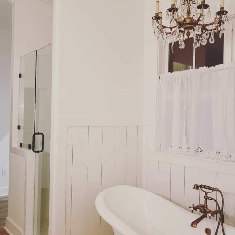 Vintage Accents Over a Freestanding Bathtub