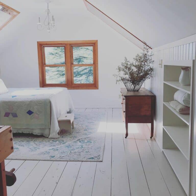 Vintage Bedroom With a Cozy Style
