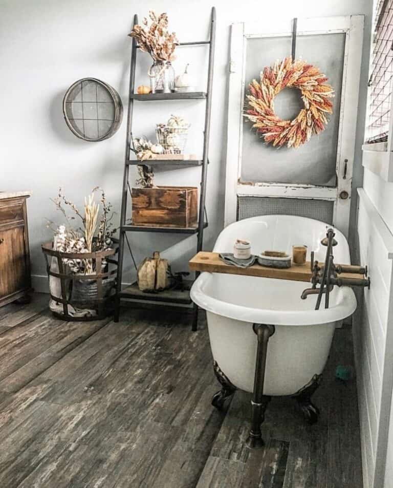 Vintage Elements in a Rustic Environment