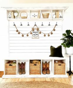 Farmhouse Mudroom With Woven Décor