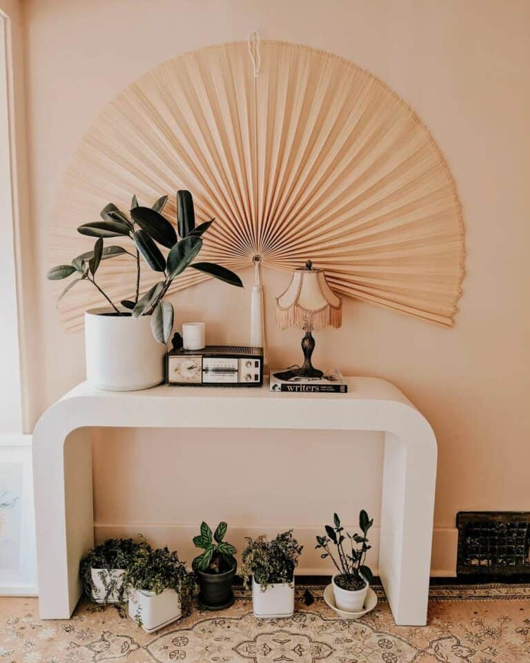 Beige Entryway With Fan Wall Décor