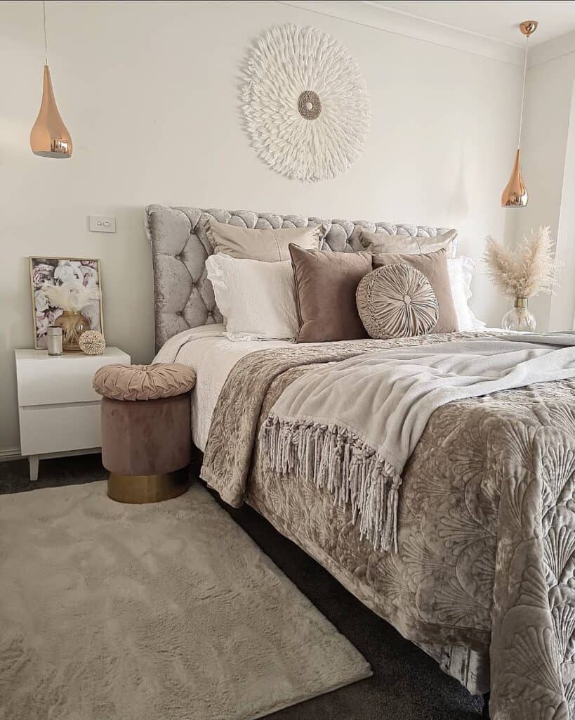 Beige Wall Ideas for Bedroom