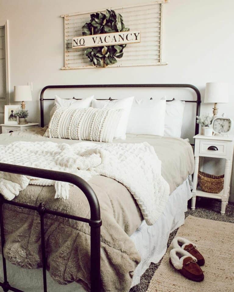 Black Metal Spindle Bed With White Night Tables