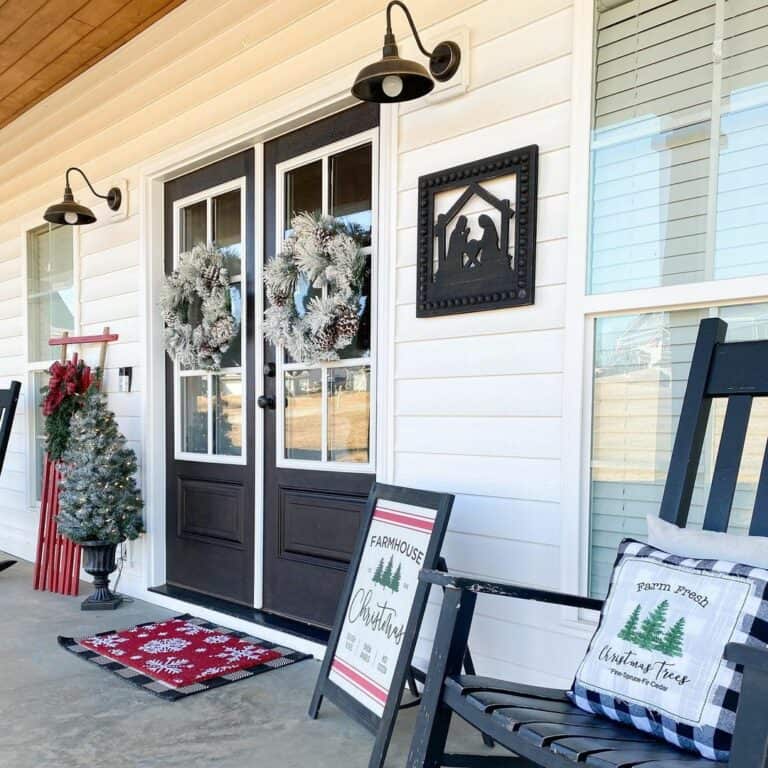 Black and White Christmas Front Porch Ideas