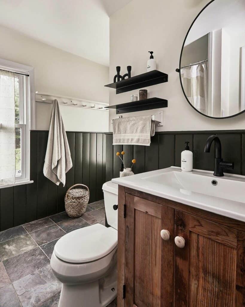 Chic Modern Over Toilet Décor