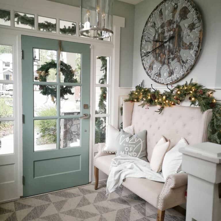 Coastal Entryway With a Place To Relax