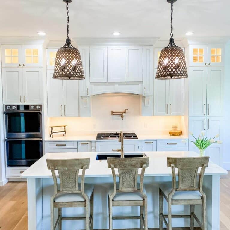 Coastal-inspired White Kitchen