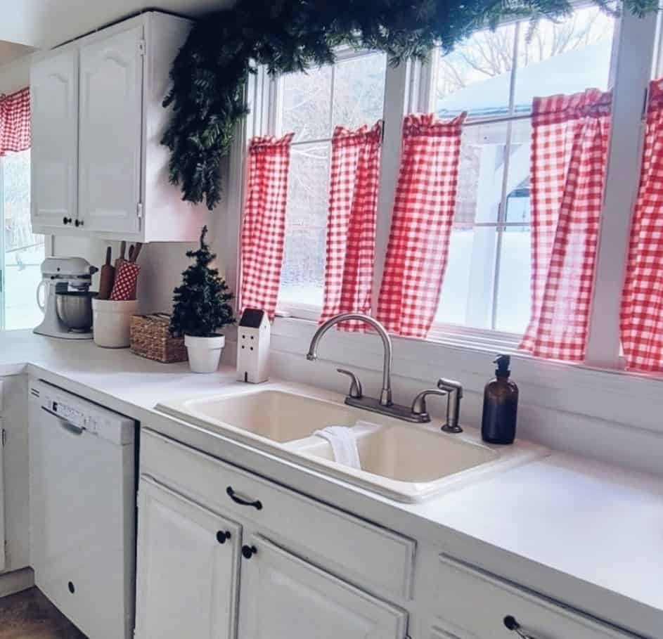 Cottage Kitchen With Red Gingham Cafe Curtains Soul & Lane