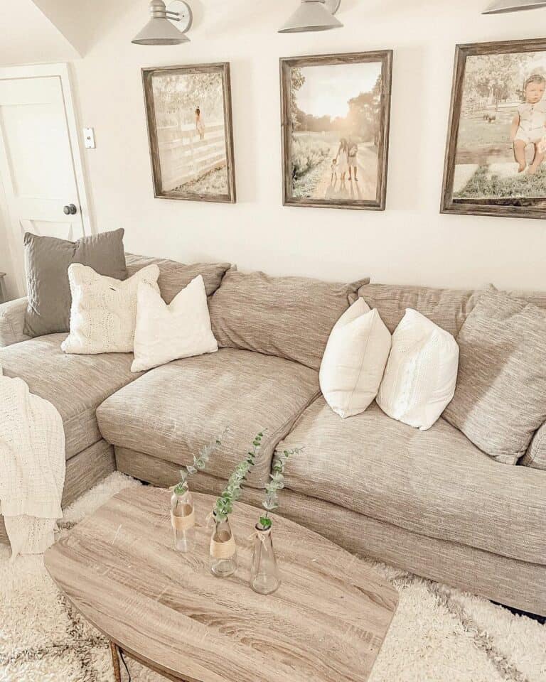 Country Living Room With Wood Frame Gallery