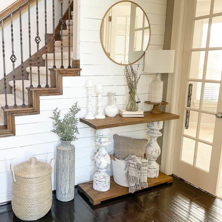 Dark Wood Entryway With Two-toned Console Table