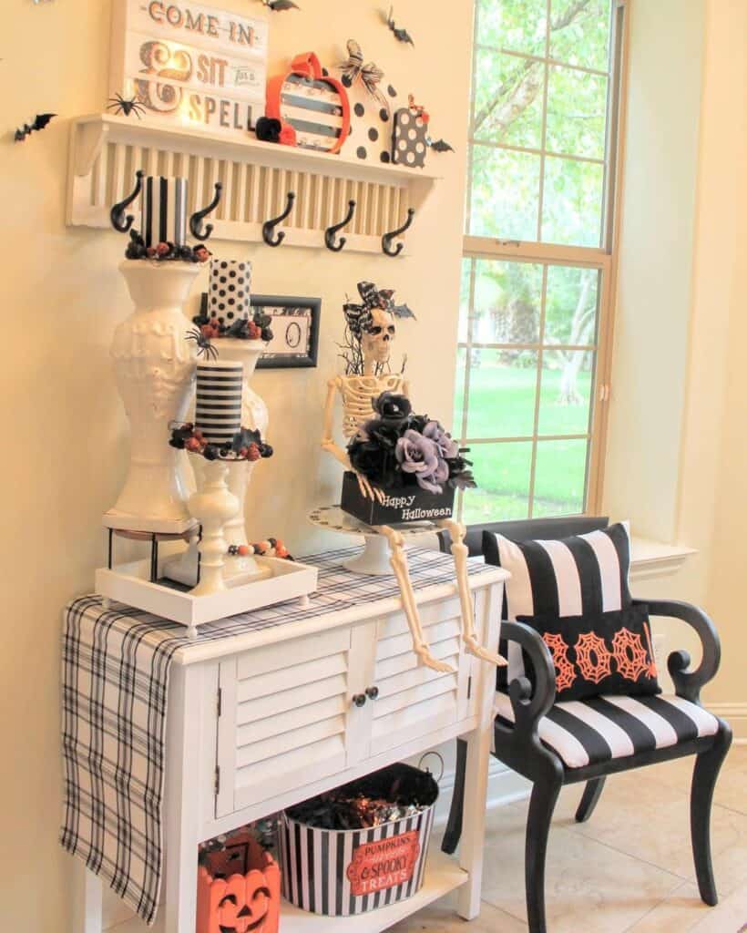 Elegant Halloween Décor Ideas for Pattern Lovers
