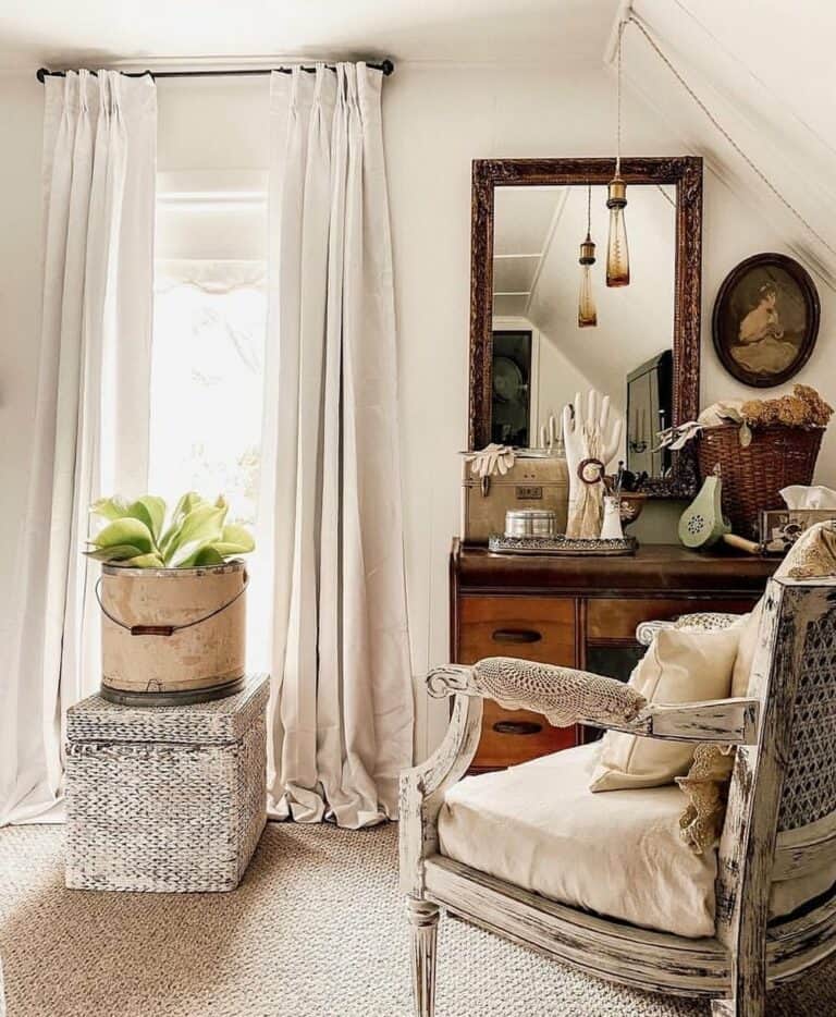 Embellished Mirror Over a Vintage Vanity Table