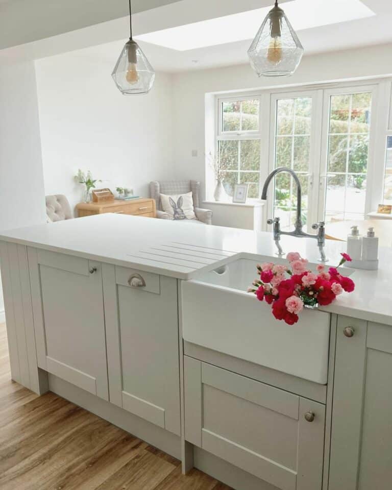 Gray Kitchen Ideas With Glass Pendant Lamps