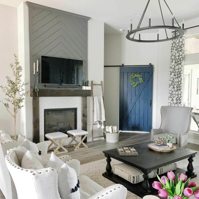 Gray and White Airy Living Room With Farmhouse Décor