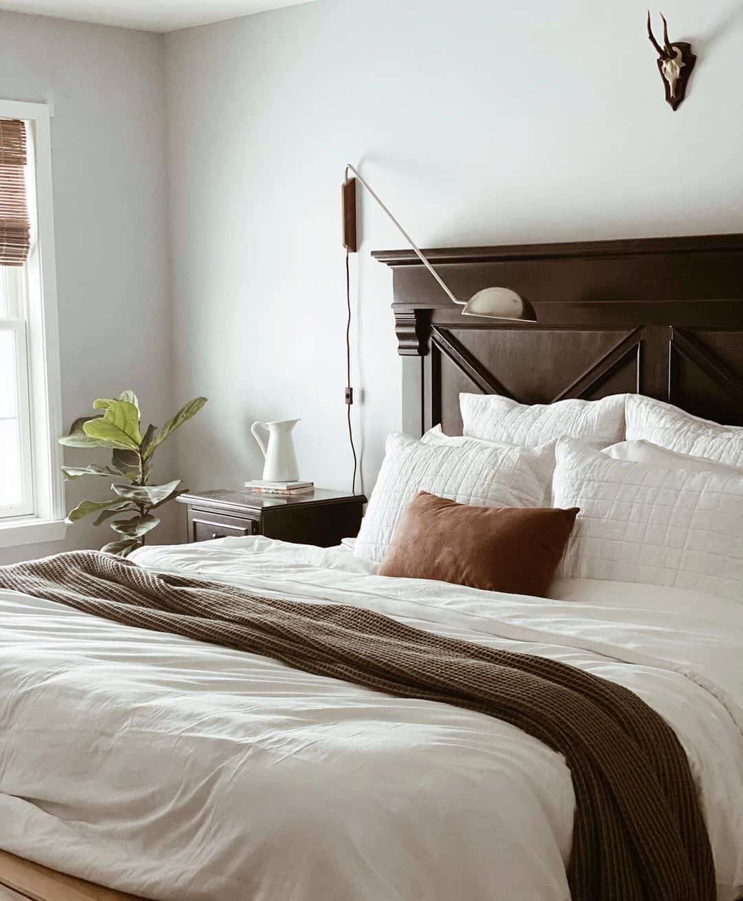 Men's Bed With Silver Swing Arm Wall Lamp - Soul & Lane
