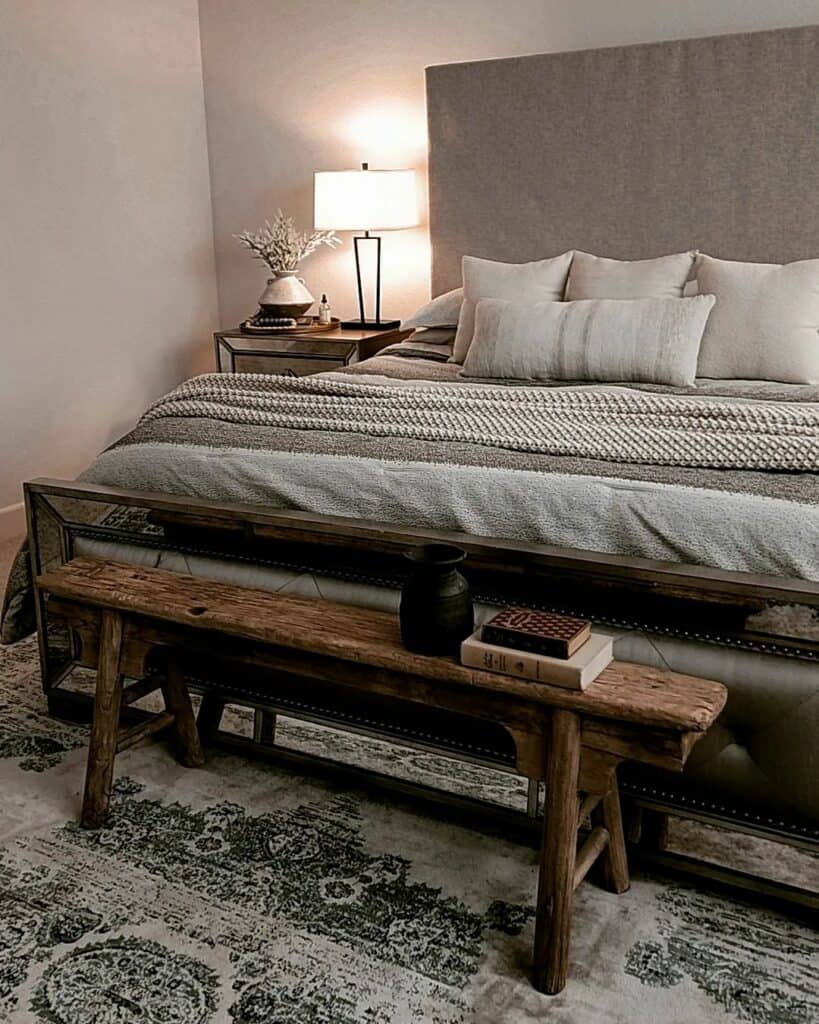 Modern Neutral Suite