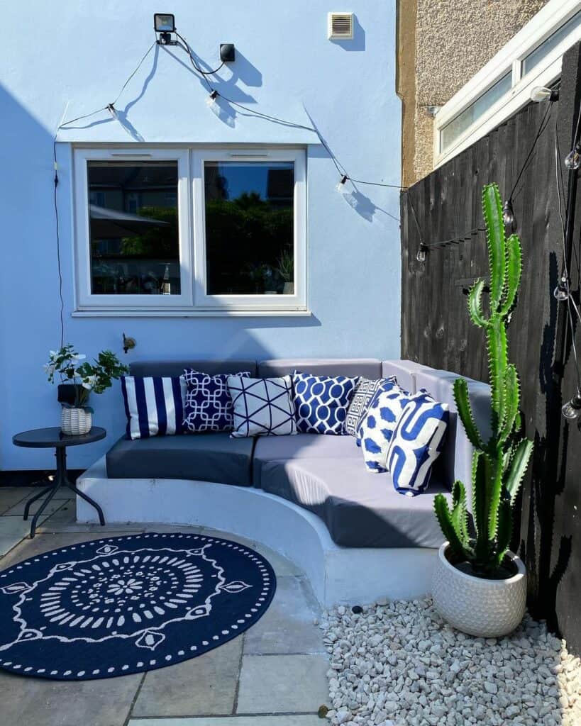 Outdoor Patio Corner Furniture Ideas