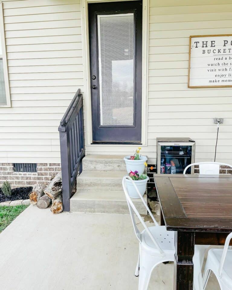 Outdoor Patio With Indoor Accessories