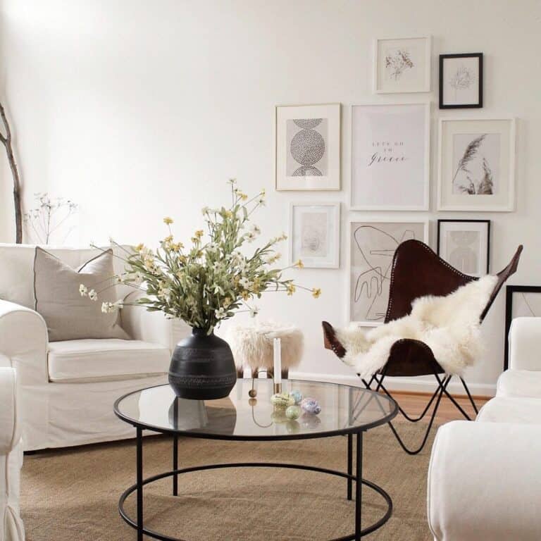 Perfectly Styled Living Room With Faux Fur