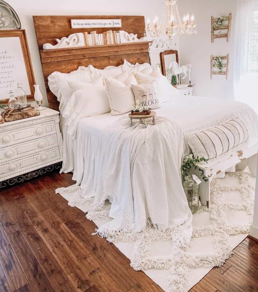Romantic Farmhouse Rustic Bedroom Ideas