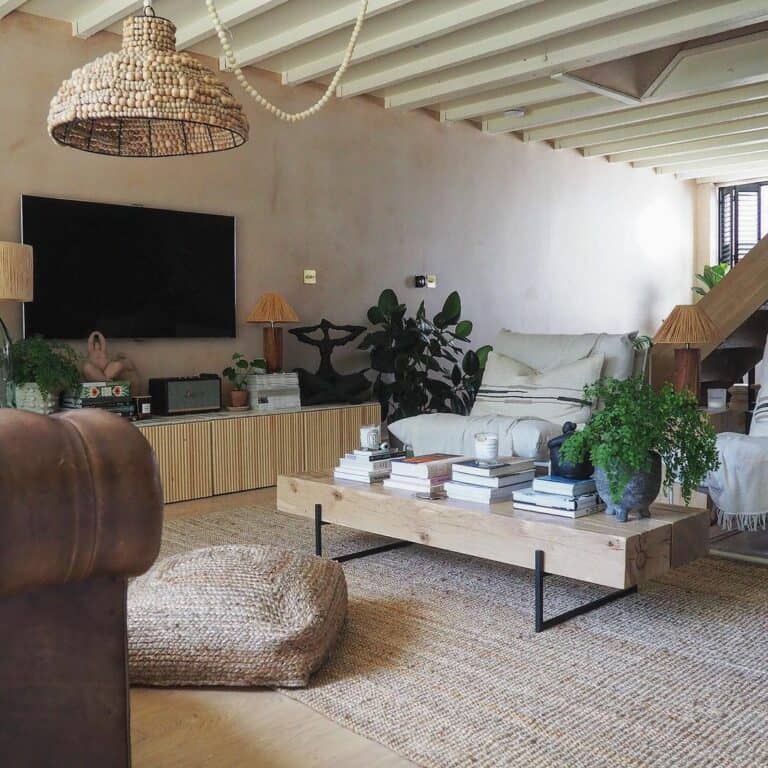 Stylish Living Room With Slatted Console