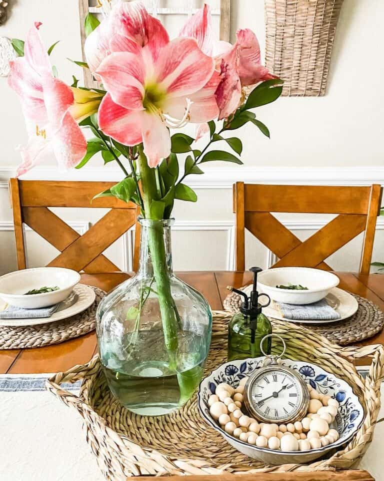 Table Decorations With Pink Flower Centerpiece