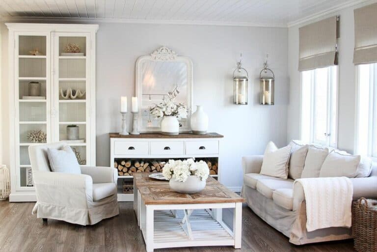 Two-toned White Sideboard With White Décor