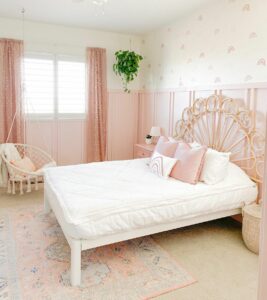 Boho Bedroom With Plant DÃ©cor