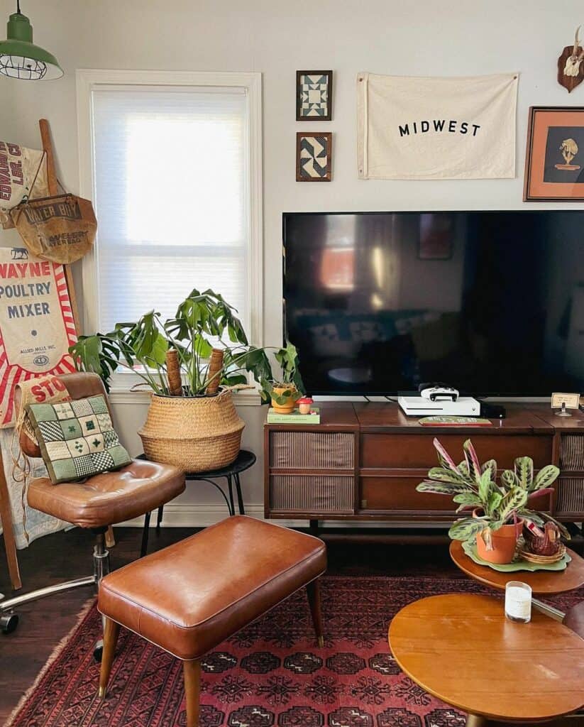 Brown Leather Furniture Accentuated by Wood