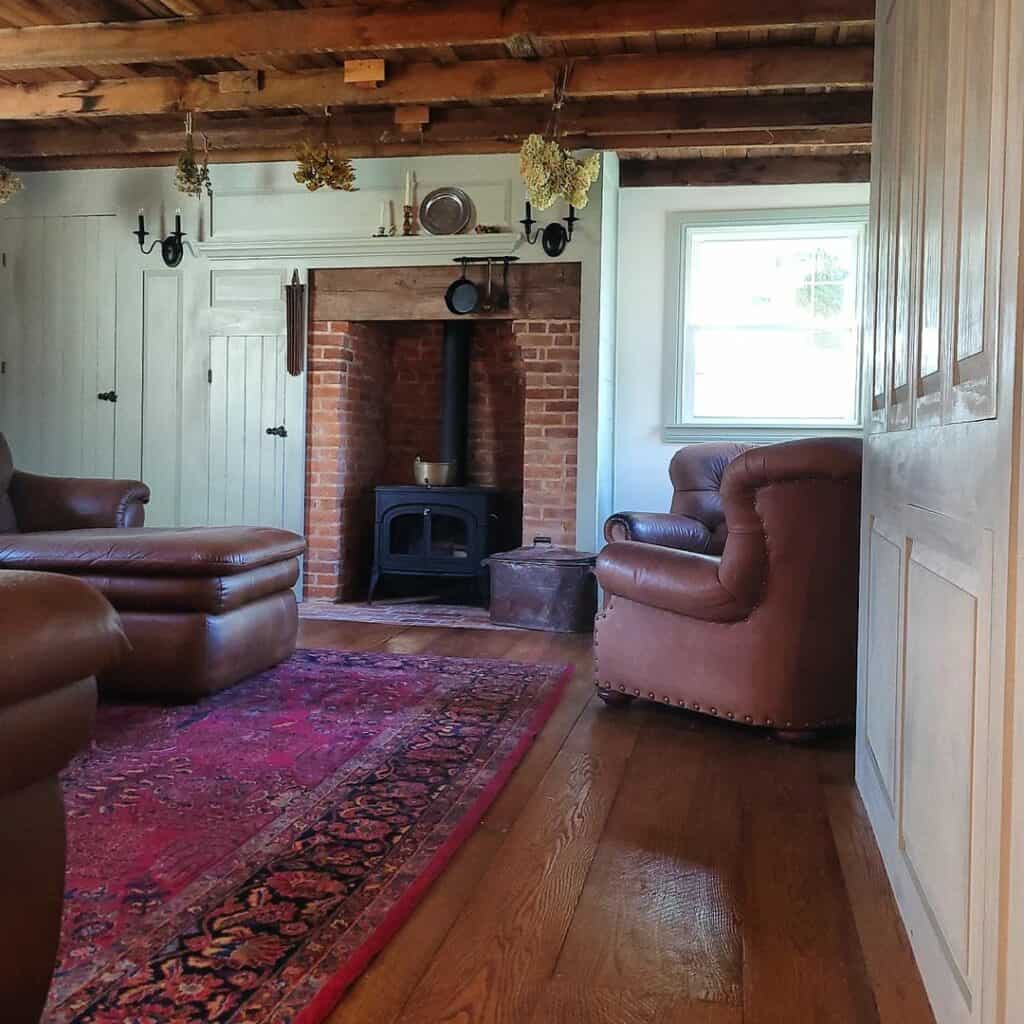 Burgundy Rug Adds a Splash of Color