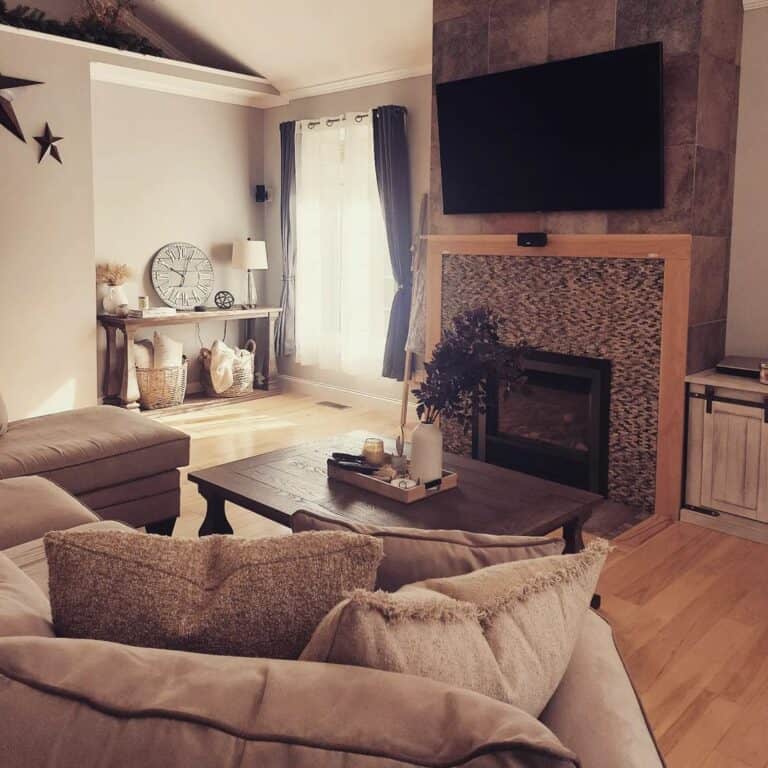 Cinematic Comfort  in Cozy Home