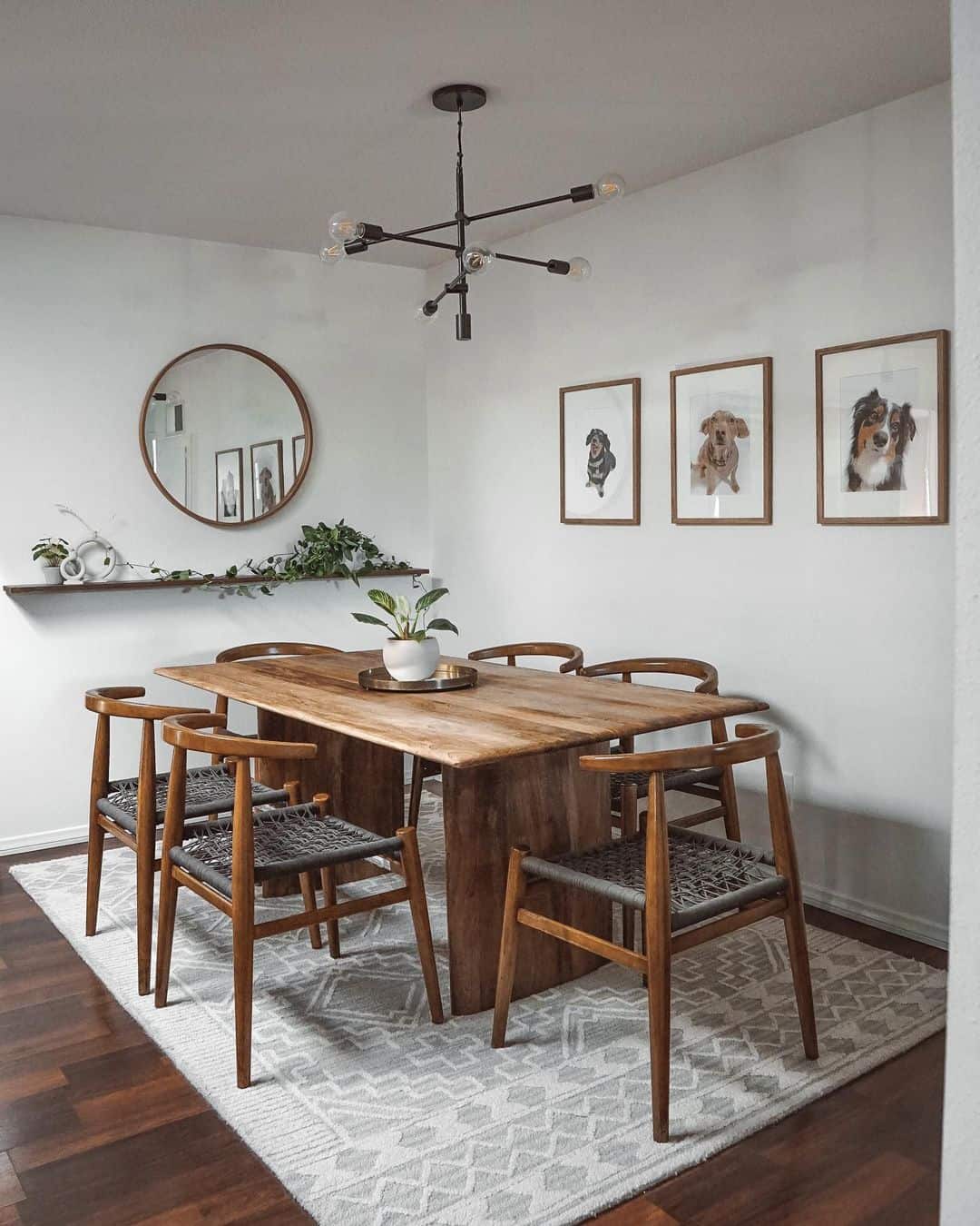 21 Beautiful and Welcoming Dining Room Table Ideas