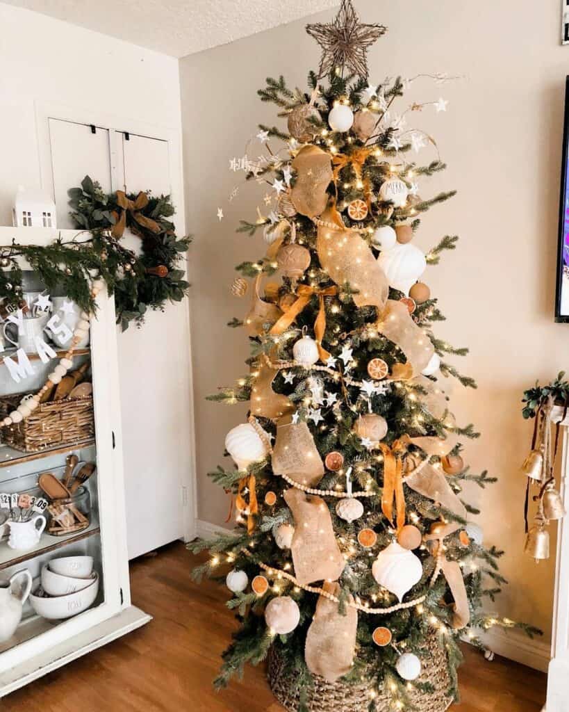 Farmhouse Inspiration in Christmas Décor