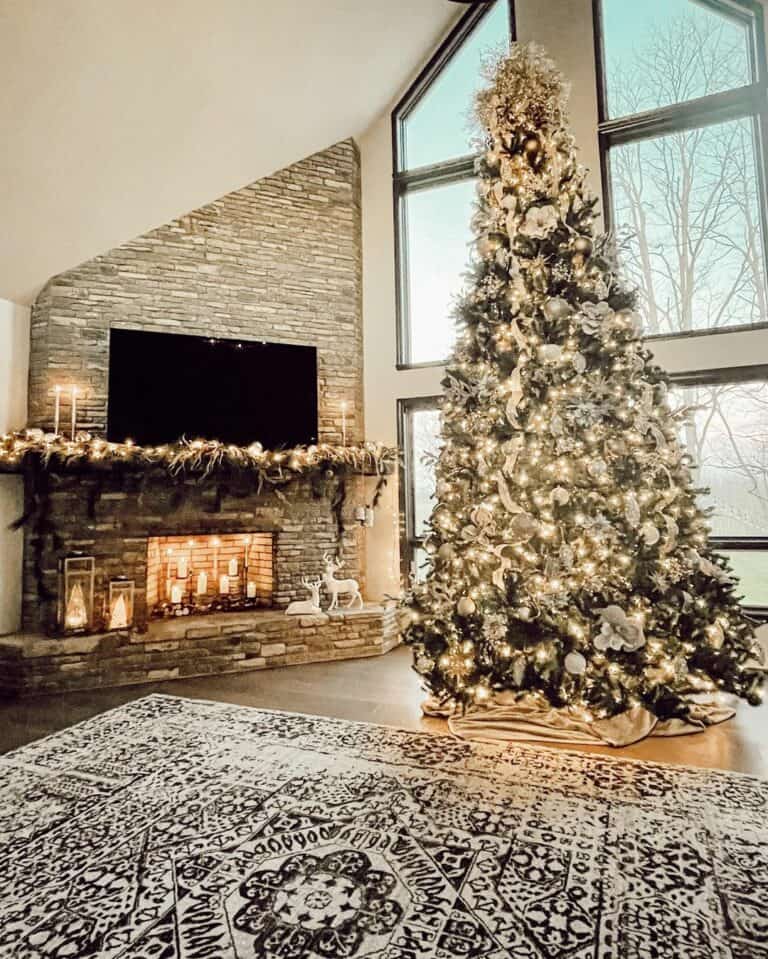 High-ceiling Holiday Living Room With Stone Fireplace