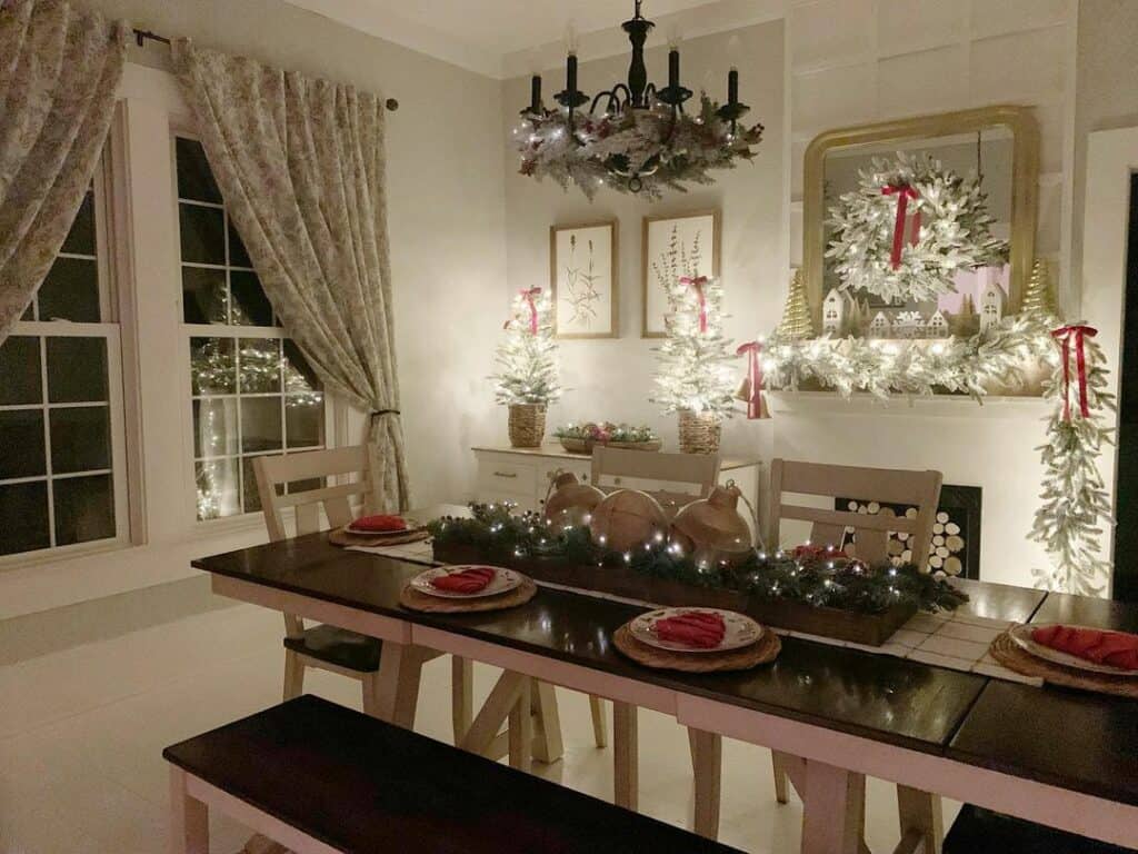 Magical Christmas Aesthetic for Dining Room
