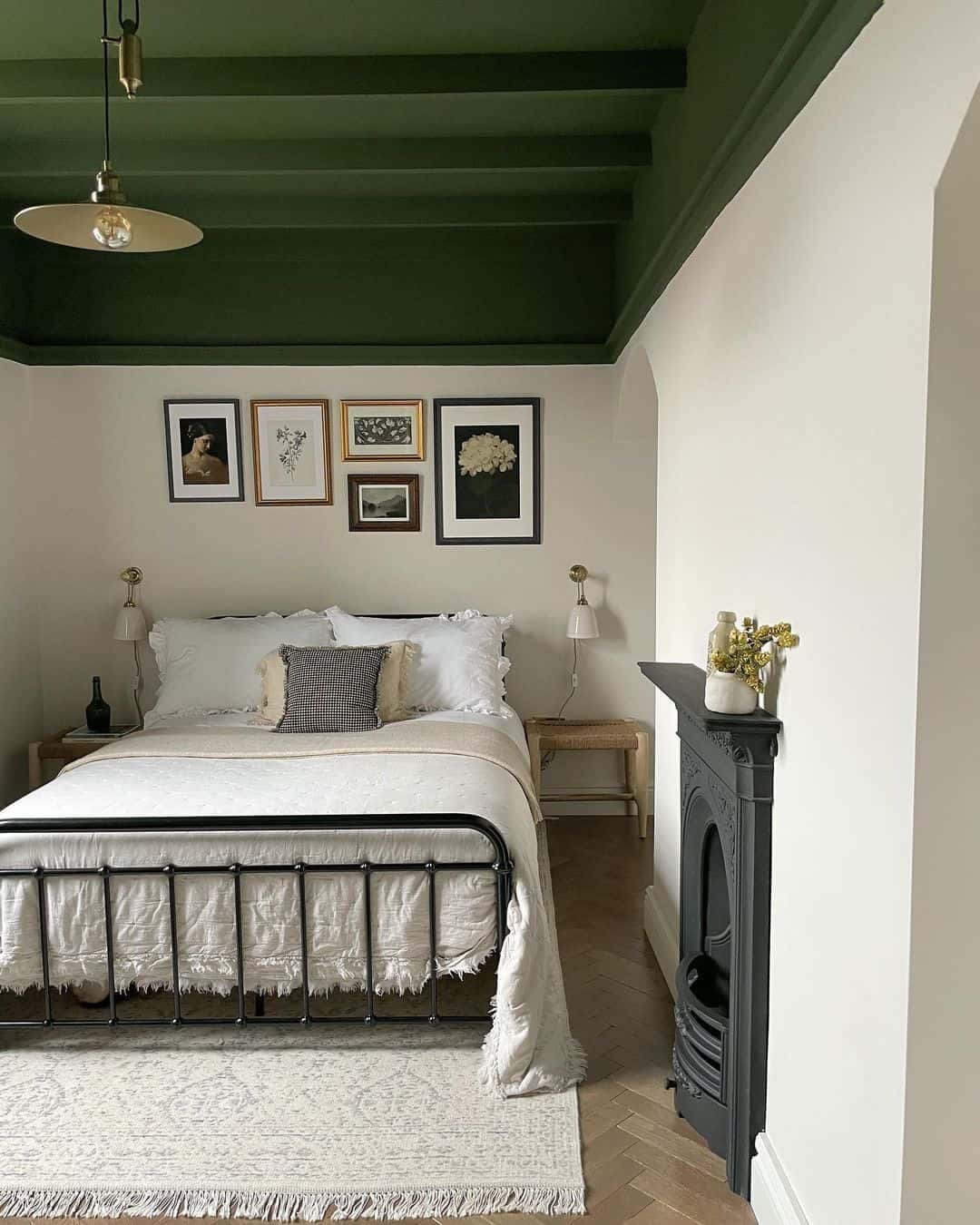 Midcentury Modern Bedroom With Dark Green Ceiling Soul & Lane