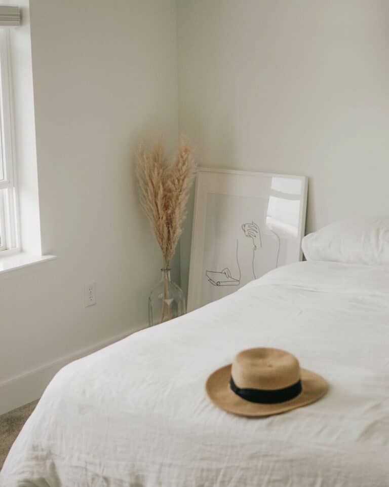 Minimalistic Bedroom With Pampas Grass