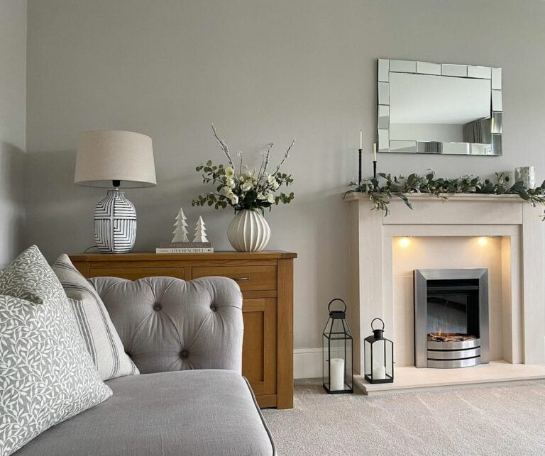 Modern Country Living Room With Plant Décor
