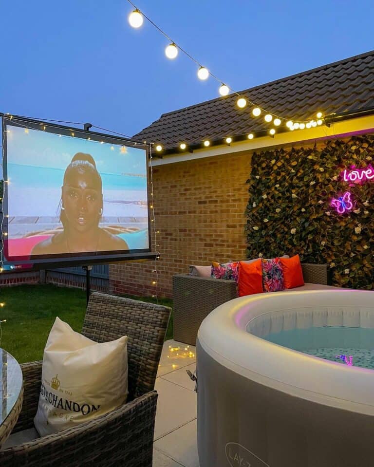 Modern Porch With Outdoor Projector