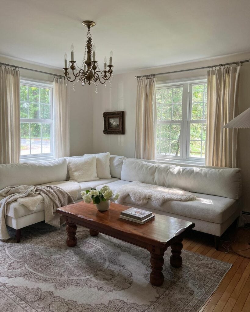 Modern Vintage Living Room With White Sofa